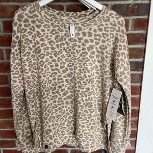 Glider long sleeve oat milk/leopard